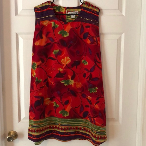 COPY - Trendy Woman dress - Picture 1 of 3